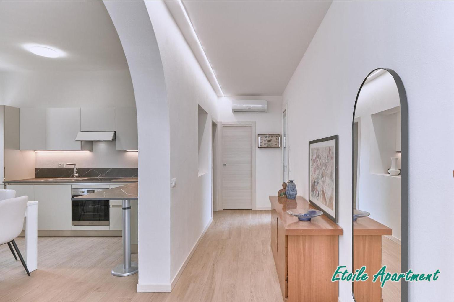 Casa Monique Apartments デセンツァーノ・デル・ガルダ エクステリア 写真